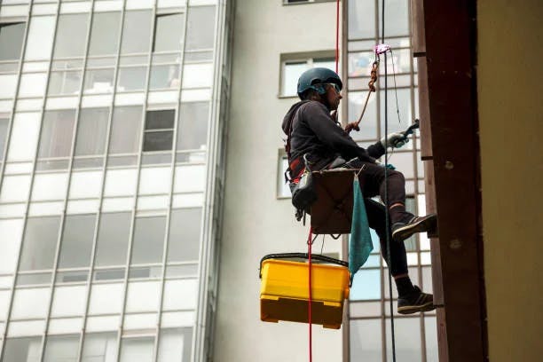 Spanish - Construction - Fall Protection